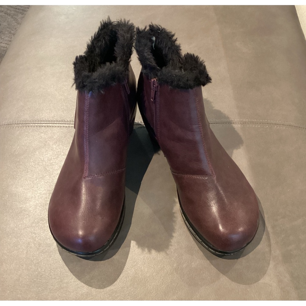 JBU BY Jambu “Mesa” Faux Fur Lined Bootie Burgundy - Picture 2 of 6